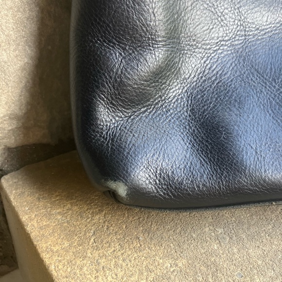 Patricia Nash Black Leather Purse - Picture 6 of 6